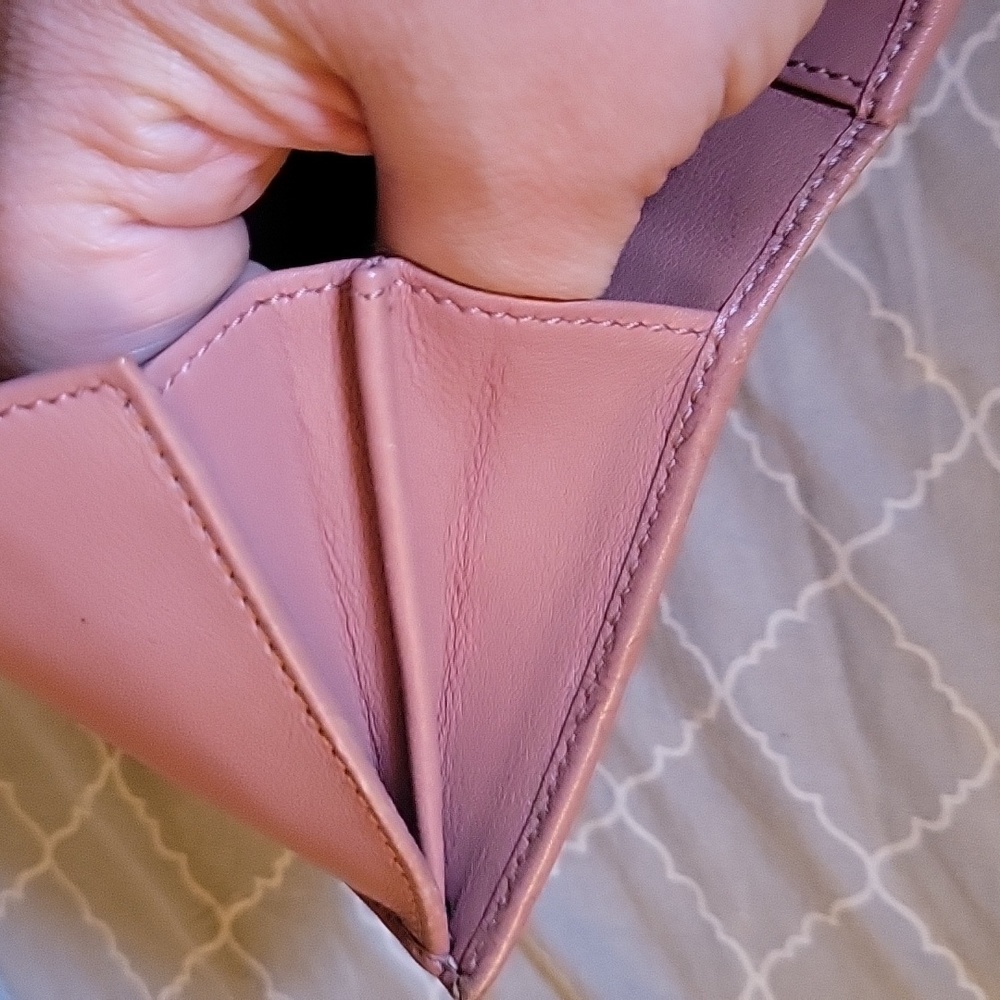 Gucci GG Guccissima Continental Wallet - Picture 8 of 16